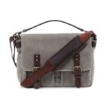 ONA024GR-LANG2-37038a17-1554-4258-8e1e-0aa6da278b25