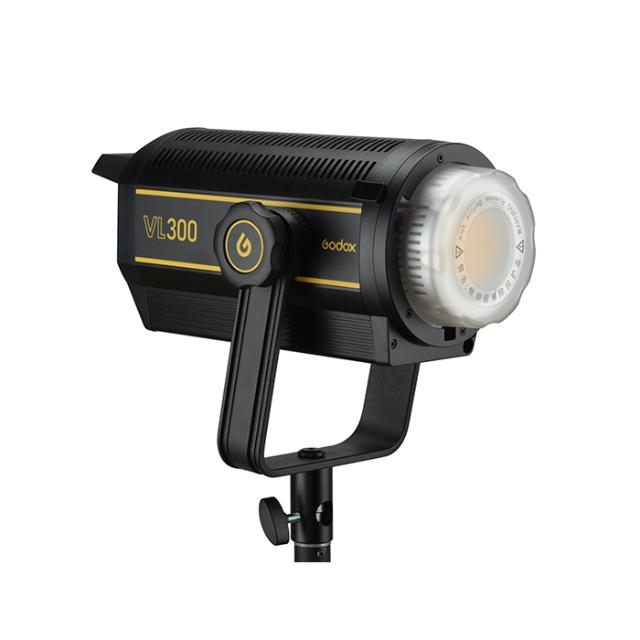 GODOX VL300 LED LIGHT