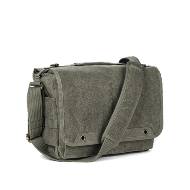 THINK TANK RETROSPECTIVE 30 V2.0, PINESTONE