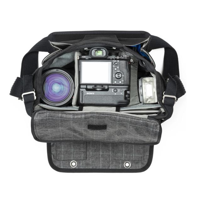 THINK TANK RETROSPECTIVE 20 V2.0, BLACK