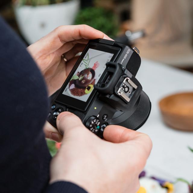 CANON EOS M50 MARK II 15-45MM KIT BLACK