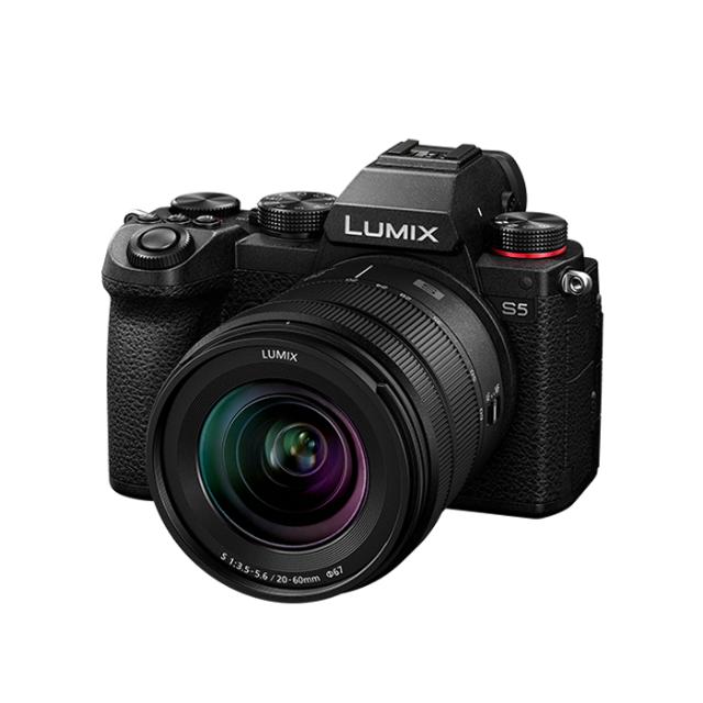 PANASONIC LUMIX S5 KIT WITH 20-60MM F/3.5-5.6