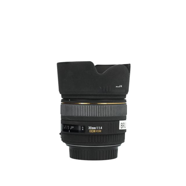 SIGMA LENS 30 1,4 CANON APS-C (3) USED