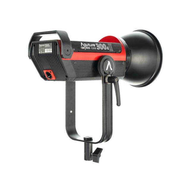 APUTURE LIGHTSTORM LS C300D II LED DAYLIGHT